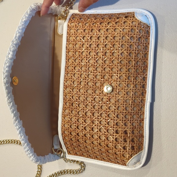 NWT Lilly Pulitzer St. Bart's Cane Clutch - Picture 4 of 8